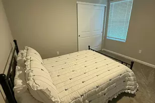 389 Salisbury Cir, Fort Pierce, FL 34982 - Photo 15