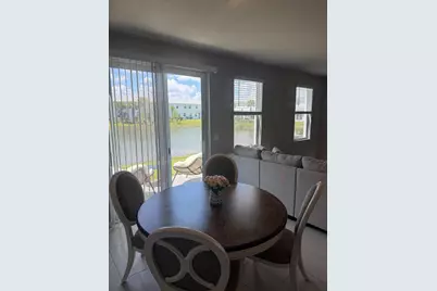 389 Salisbury Circle, Fort Pierce, FL 34982 - Photo 13
