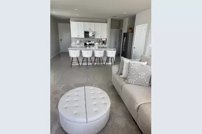 389 Salisbury Circle, Fort Pierce, FL 34982 - Photo 9