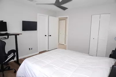 8731 Uranus Terrace, West Palm Beach, FL 33403 - Photo 9