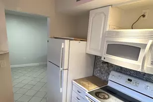 506 Lori Dr, Palm Springs, FL 33461 - Photo 3