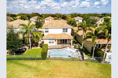 8128 Brigamar Isles Avenue, Boynton Beach, FL 33473 - Photo 9