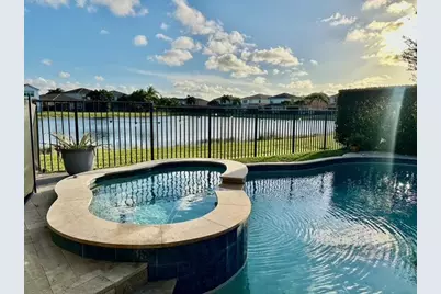 8128 Brigamar Isles Avenue, Boynton Beach, FL 33473 - Photo 5