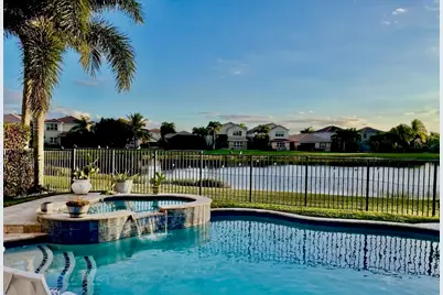 8128 Brigamar Isles Avenue, Boynton Beach, FL 33473 - Photo 3