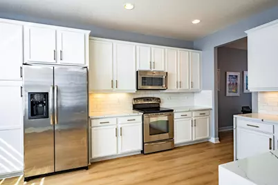 8128 Brigamar Isles Avenue, Boynton Beach, FL 33473 - Photo 13