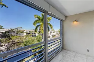 765 Jeffery St, Boca Raton, FL 33487 - Photo 3