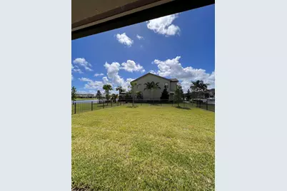 8246 Cadre Noir Road, Lake Worth, FL 33467 - Photo 31