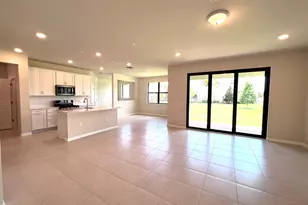 8246 Cadre Noir Rd, Lake Worth, FL 33467 - Photo 5