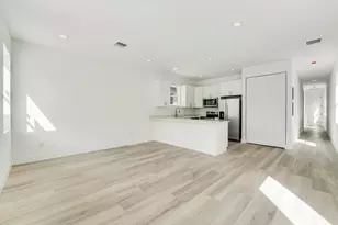 2653 Hiawatha Ave, West Palm Beach, FL 33409 - Photo 3