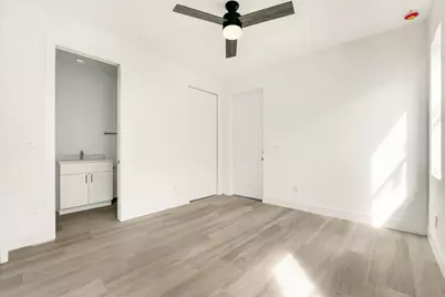 2653 Hiawatha Avenue, West Palm Beach, FL 33409 - Photo 7