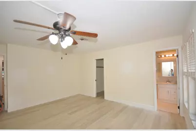 10 Evergreen Drive, Lake Park, FL 33403 - Photo 9