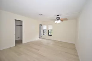 10 Evergreen Dr, Lake Park, FL 33403 - Photo 7