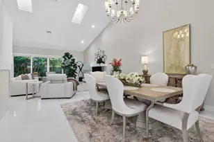 4115 Carriage Dr, Pompano Beach, FL 33069 - Photo 13