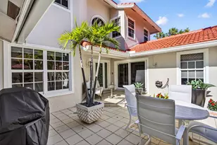 4115 Carriage Dr, Pompano Beach, FL 33069 - Photo 3