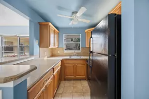 35 Sussex B, West Palm Beach, FL 33417 - Photo 17