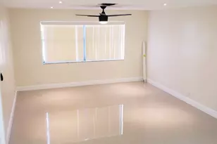 105 S Riverside Dr, Pompano Beach, FL 33062 - Photo 9