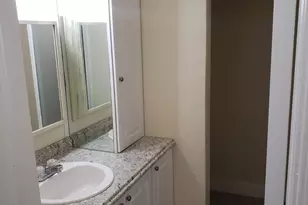 105 S Riverside Dr, Pompano Beach, FL 33062 - Photo 15