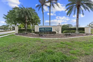 220 SW Lake Forest Way, Port Saint Lucie, FL 34986 - Photo 29