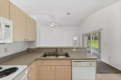 220 SW Lake Forest Way, Port Saint Lucie, FL 34986 - Photo 11