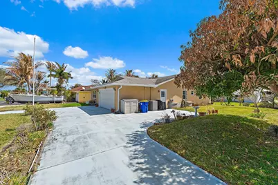 7954 SE Carlton Street E, Hobe Sound, FL 33455 - Photo 47