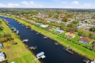 2634 SW River Shore Dr, Port Saint Lucie, FL 34984 - Photo 11