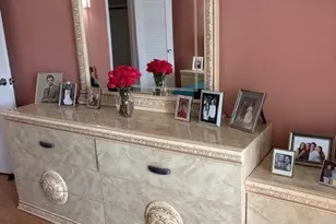 2562 N Garden Dr, Lake Worth, FL 33461 - Photo 7