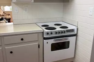 2562 N Garden Dr, Lake Worth, FL 33461 - Photo 15