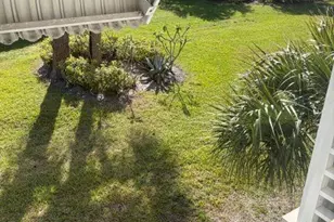 2562 N Garden Dr, Lake Worth, FL 33461 - Photo 19