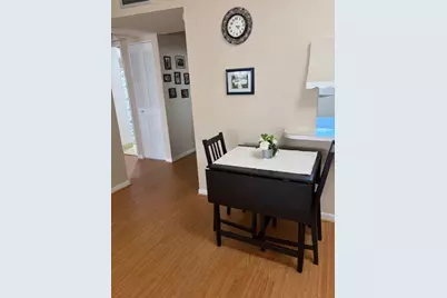 2562 N Garden Drive #206, Lake Worth, FL 33461 - Photo 5