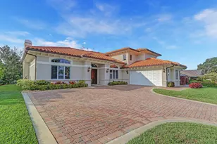 3572 SE Court Dr, Stuart, FL 34997 - Photo 3