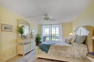 3465 Via Poinciana, Lake Worth, FL 33467 - Photo 17