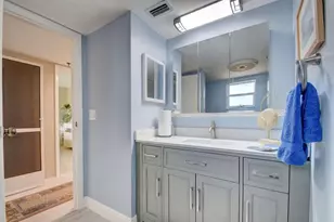 3465 Via Poinciana, Lake Worth, FL 33467 - Photo 29