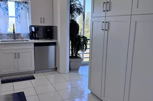 3465 Via Poinciana, Lake Worth, FL 33467 - Photo 13