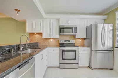 6073 Balboa Circle #105, Boca Raton, FL 33433 - Photo 3