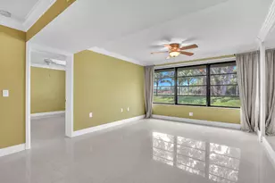 6073 Balboa Cir, Boca Raton, FL 33433 - Photo 11