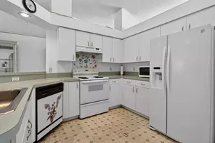 459 SE Nome Dr, Port Saint Lucie, FL 34984 - Photo 7