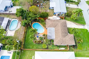 3854 Buttercup Cir S, Palm Beach Gardens, FL 33410 - Photo 3