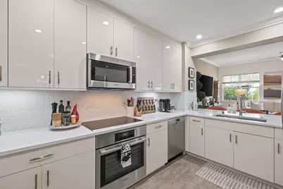 200 NE 2nd Avenue #211, Delray Beach, FL 33444 - Photo 7