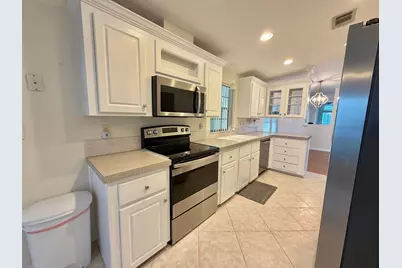 7653 McClintock Way, Port Saint Lucie, FL 34952 - Photo 13