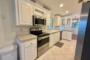 7653 McClintock Way, Port Saint Lucie, FL 34952 - Photo 13