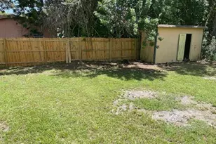 1911 Boston Ave, Fort Pierce, FL 34950 - Photo 15