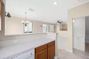 3069 Laurel Ridge Cir, Riviera Beach, FL 33404 - Photo 15