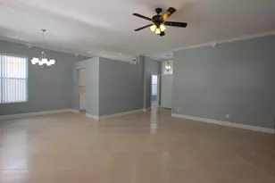 240 Sussex Cir, Jupiter, FL 33458 - Photo 7