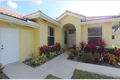 240 Sussex Circle, Jupiter, FL 33458 - Photo 3