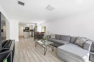 253 SW 2nd Ct, Deerfield Beach, FL 33441 - Photo 5