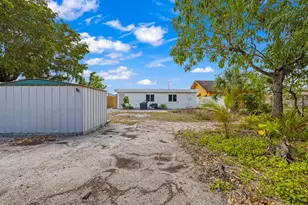 253 SW 2nd Ct, Deerfield Beach, FL 33441 - Photo 25