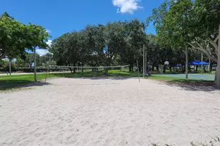 1509 Meadows Cir W, Boynton Beach, FL 33436 - Photo 27
