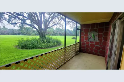 1509 Meadows Circle W, Boynton Beach, FL 33436 - Photo 11