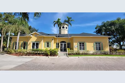 1509 Meadows Circle W, Boynton Beach, FL 33436 - Photo 23