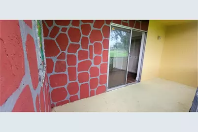 1509 Meadows Circle W, Boynton Beach, FL 33436 - Photo 13